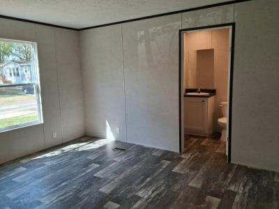 Photo 4 of 11 of home located at 2985 White Ash Dr. Fayetteville, NC 28306