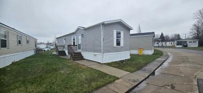 Mobile Home at 546 Cour Louis Warren, MI 48091