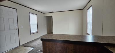 Photo 5 of 8 of home located at 546 Cour Louis Warren, MI 48091