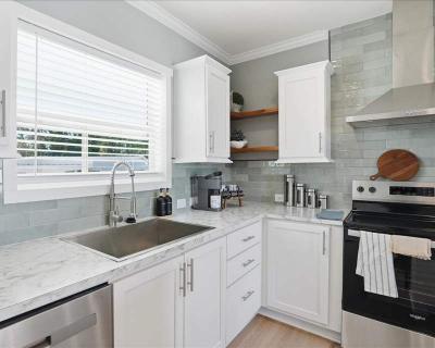 Photo 3 of 50 of home located at 9 Tanglewood Ave. Port Orange, FL 32127