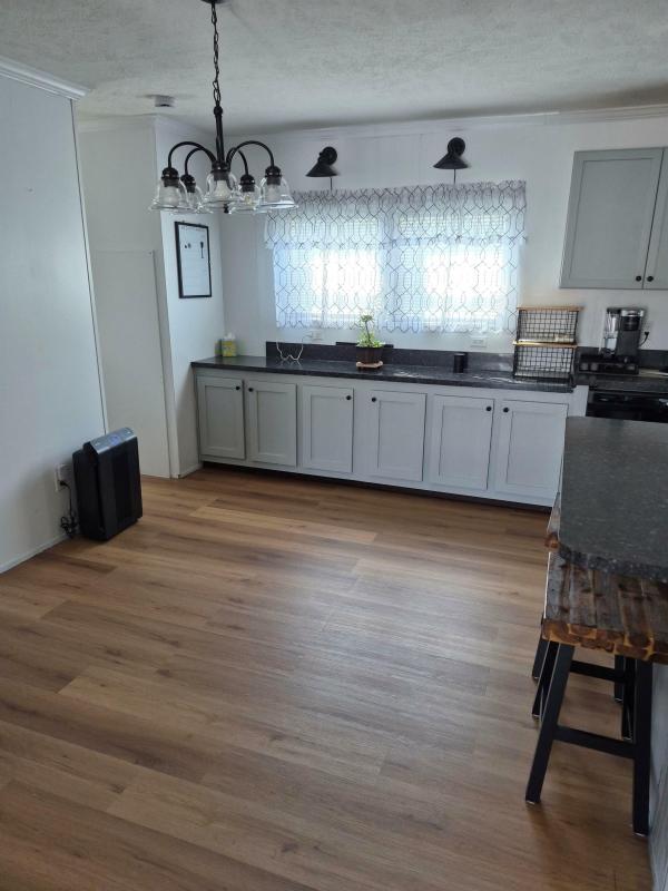 2018 EAGLE RIVER 127 LC-48J100  Home