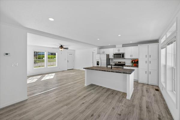 2025 Redman NWDS2856H32  Home