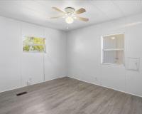 1973 TWIN Manufactured Home