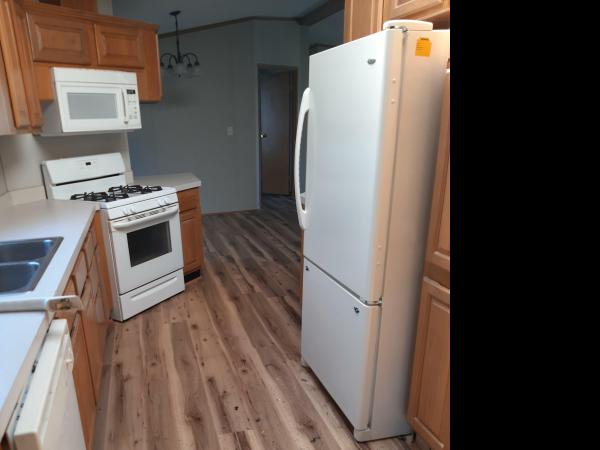 2002 SKYLINE B681-CT  Home