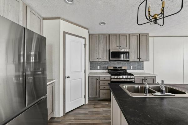 2025 Clayton 182 Pulse  Home