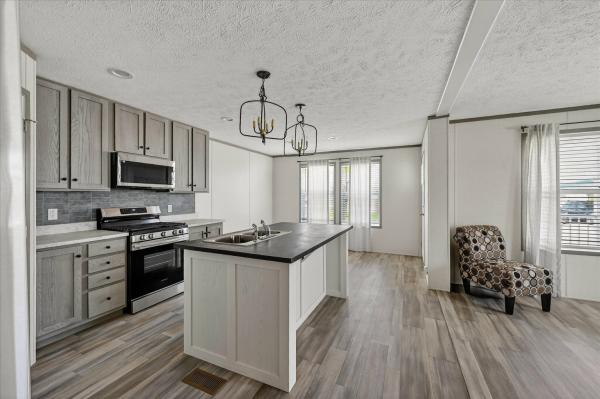 2025 Clayton 182 Pulse  Home