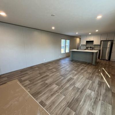 Photo 4 of 37 of home located at 2800 West Memorial Drive #0202 Muncie, IN 47302
