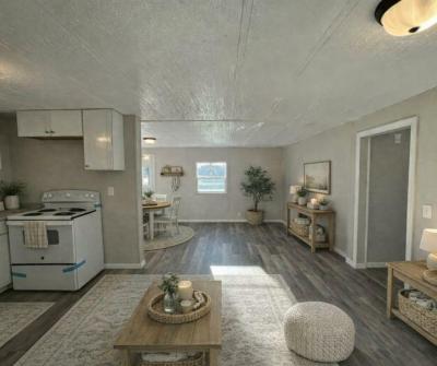 Photo 4 of 24 of home located at 2 Tower Manor Cir E Auburndale, FL 33823