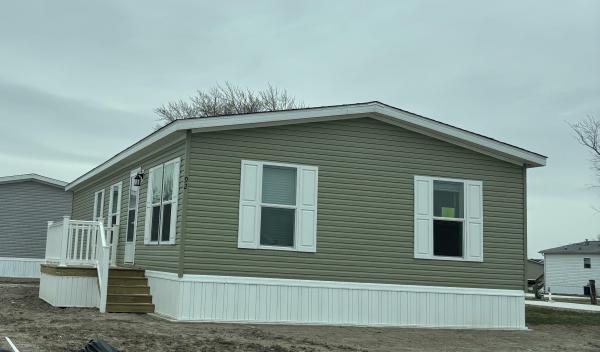 2026 Skyline 80 D338  Home