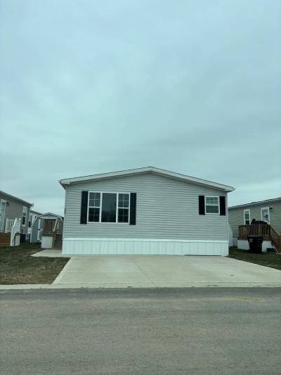 Mobile Home at 27695 Tracy Rd #483 Walbridge, OH 43465