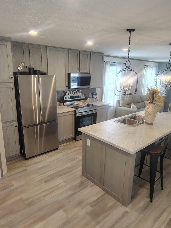 2025 CLAYTON 72 PULSE  Home