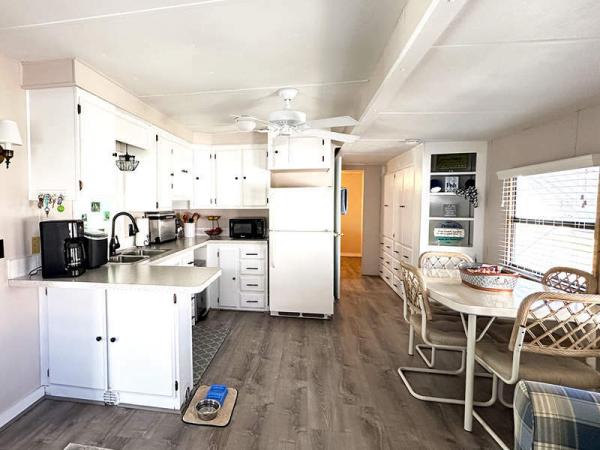 1984 Fran Manufactured Home