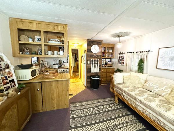 1985 Sable Manufactured Home