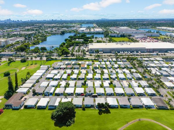 2013 Champion Manufactured Home