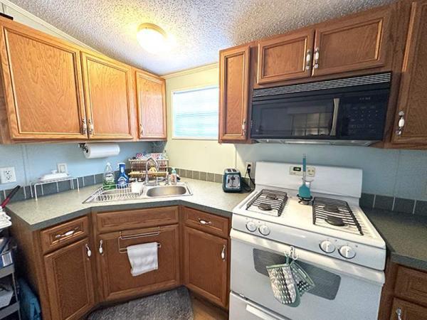 2005 Trnt Manufactured Home