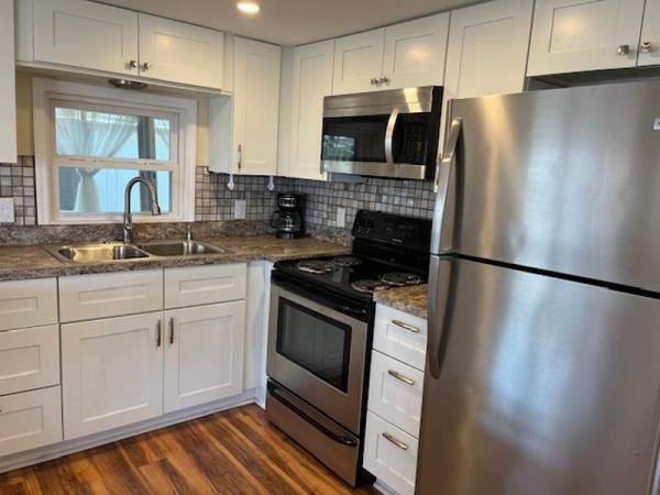 1971 Skyline Manufactured Home