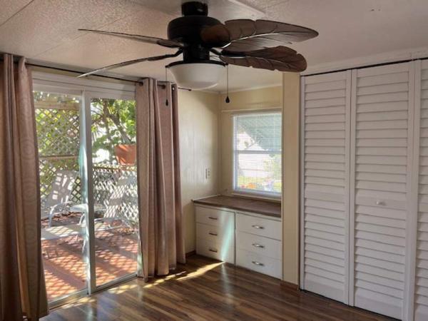 1971 Skyline Manufactured Home