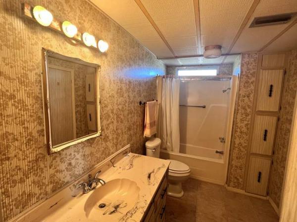 1976 Barrington Manufactured Home