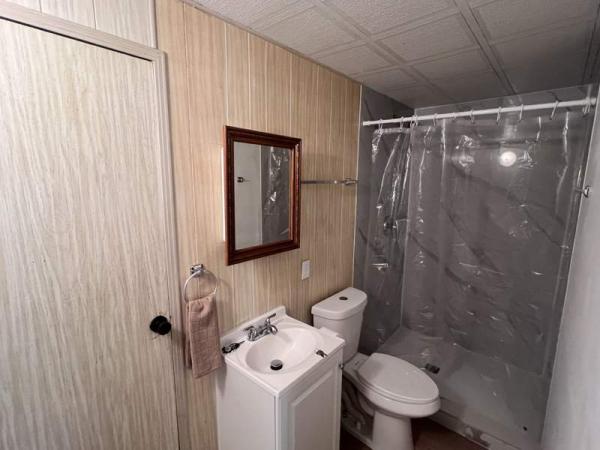 1976 Barrington Manufactured Home