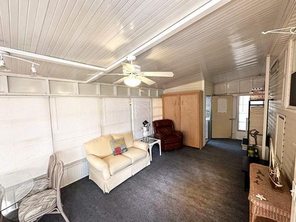 1990 Vanco Manufactured Home