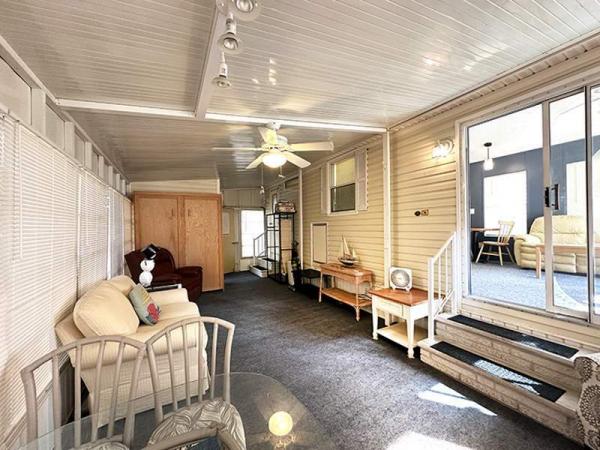 1990 Vanco Manufactured Home