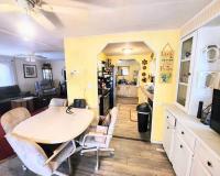 1980 TWIN Manufactured Home