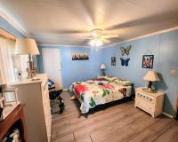 1980 TWIN Manufactured Home