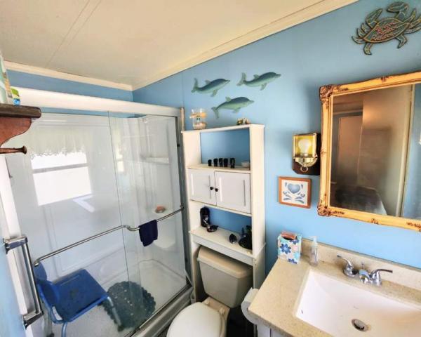 1980 TWIN Manufactured Home