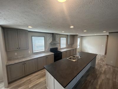 Mobile Home at 285 Dakota Court Belleville, MI 48111