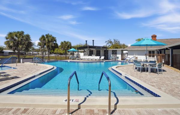 1980 Palm Harbor Manufactured Home