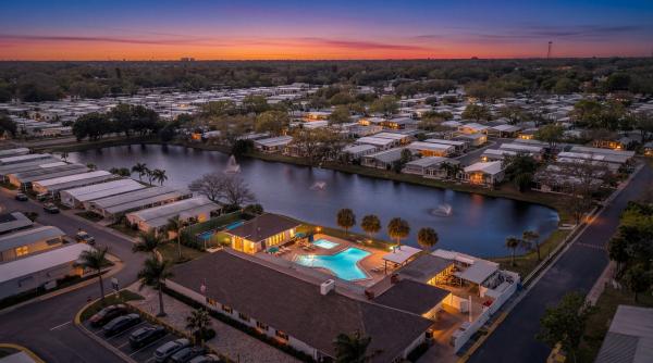 1980 Palm Harbor Manufactured Home