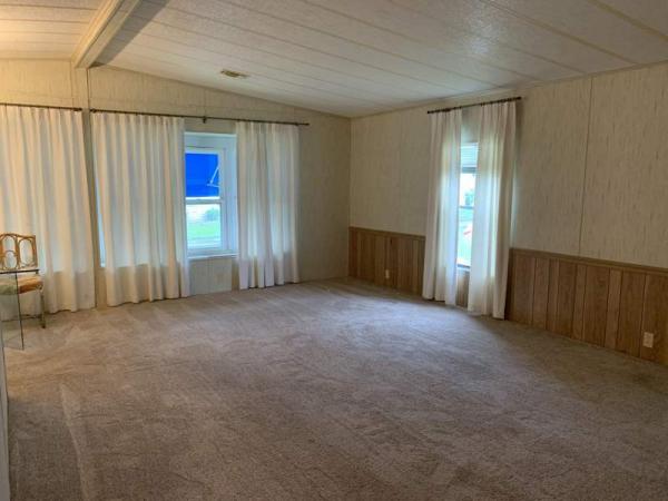 1985 TWIN Manufactured Home