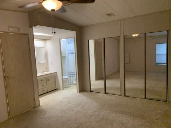 1985 TWIN Manufactured Home