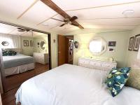 1987 Bay Manufactured Home