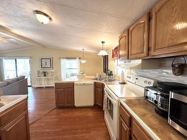 1986 Redm Manufactured Home