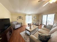 1986 Redm Manufactured Home