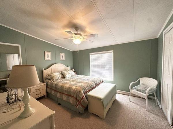 1986 Redm Manufactured Home
