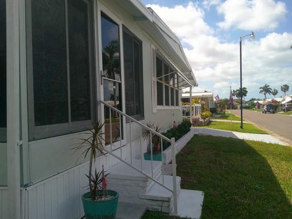 1977 TRAD Manufactured Home