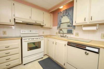 Photo 4 of 7 of home located at 460 Ponce De Leon Winter Springs, FL 32708