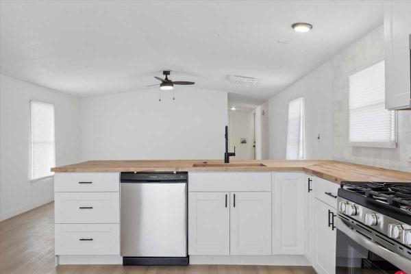 1996 Cre Manufactured Home