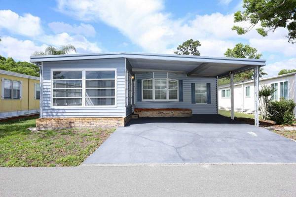 1981 TWIN Mobile Home