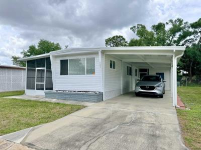 Mobile Home at 2862 Saralake Drive South Sarasota, FL 34239