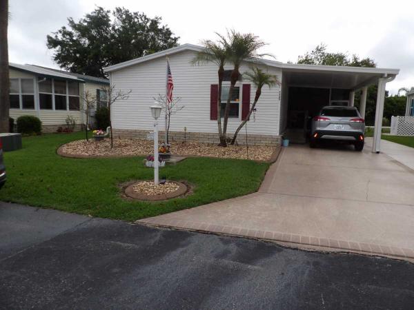 Photo 1 of 2 of home located at 1120 Shadow Ridge Sebring, FL 33872