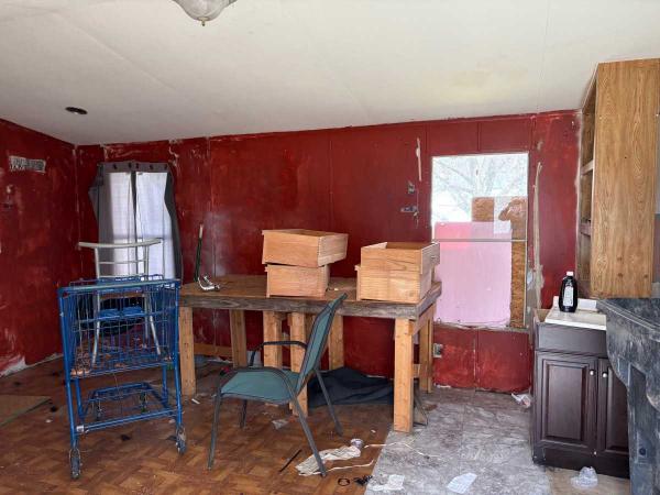 1990 Schult Manufactured Home