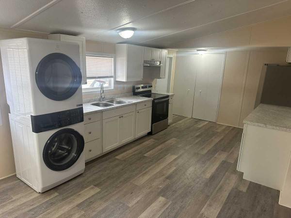 1977  Mobile Home For Sale