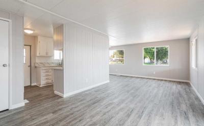 Photo 5 of 12 of home located at 336 E. Alluvial #142 Fresno, CA 93720