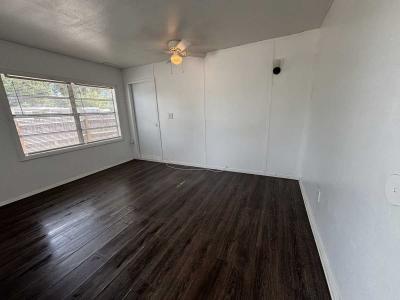 Photo 2 of 7 of home located at 4352 57th Ave N. St., Unit 21 Saint Petersburg, FL 33714