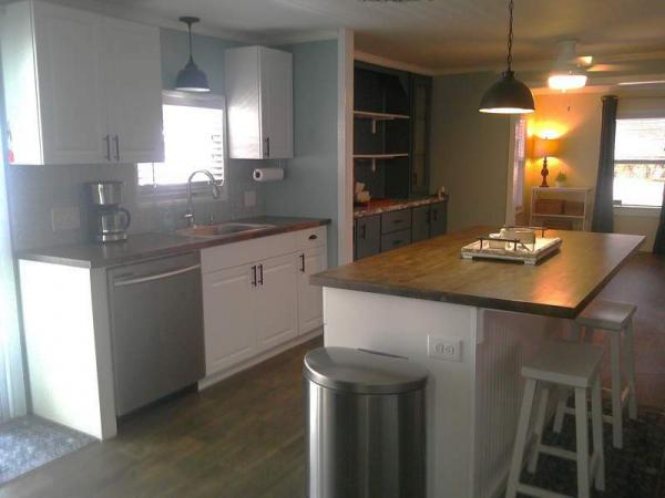 1977 TRAD Manufactured Home