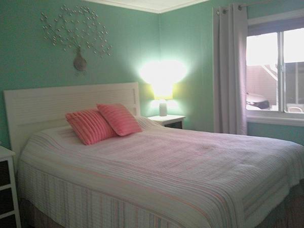 1977 TRAD Manufactured Home