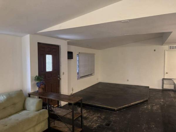 1981 Goldenwest Mobile Homes Mobile Home For Sale